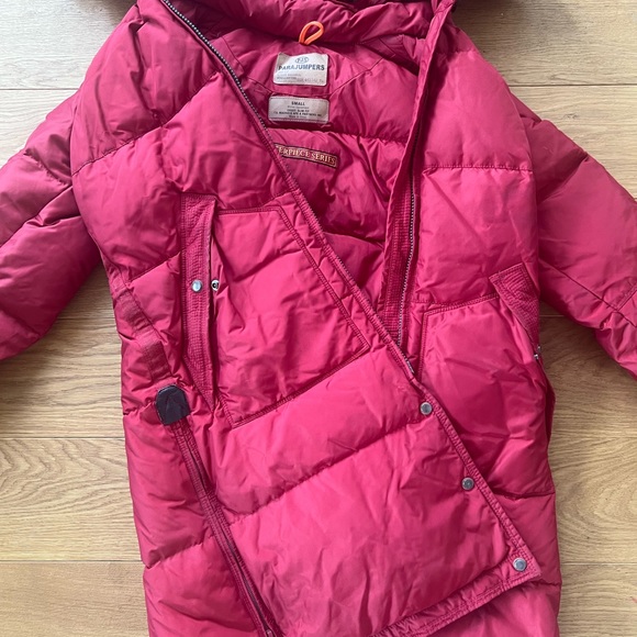 Parajumper Red Winter Coat - Picture 3 of 6